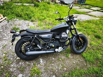Moto Guzzi V9 BOBBER
