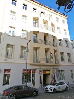 PRENÁJOM obchodného priestoru -41 m2,Gorkého, BA I, pri diva