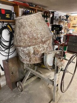 Spadová miešačka SMA-125 STROJSTAV