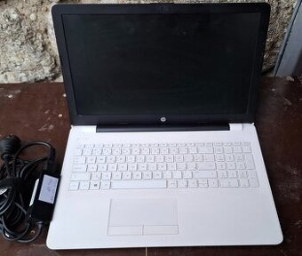 15.6" HP Laptop 15 G1 8GB 512GB SSD - 1