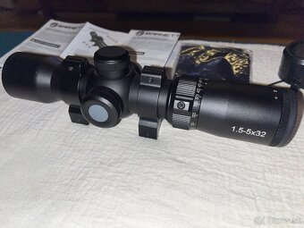 Puskohlad Optika Barnett 1,5-5 x 32mm podsvietena