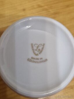 Porcelan