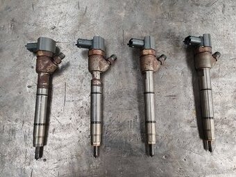 Vstrekovače 33800-2A900 0445110320 Hyundai Kia 1,6 CRDi