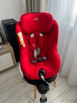 Britax Römer Dualfix M i-size
