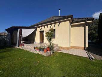 Útulný a skvelo vyzerajúci dom v tichej ulici, Iža