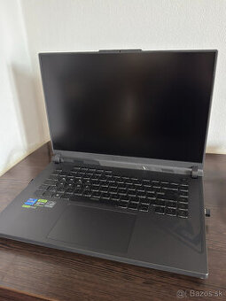 Asus ROG Strix G16 i7-13650hx/RTX 4070/32GB DDR5/1TB - 1