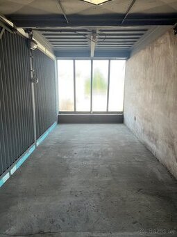 Garaž / Garažový box na prenájom - Strážený 24/7