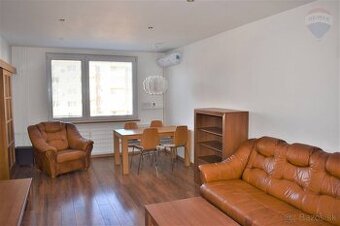 Prenájom 3 izbový byt Nitra Baničova - 1