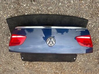 VW Passat B7 Sedan., Kufrové Dvere