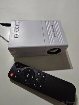 Mini Projector Z1