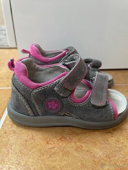 Dievčenské papuče protetika 25
