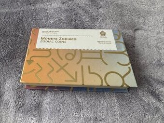 San Maríno - Kompletná sada 5€ mincí Zodiac v albume