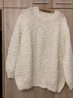 Pulovre vlastnoručne pletené nové