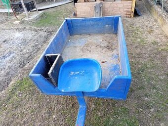 Vlečka za malotraktor