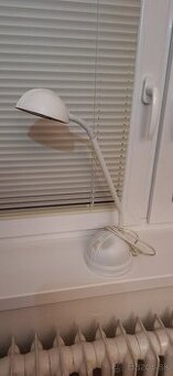 Kancelárska stolová lampa