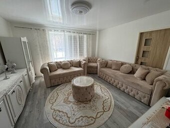 3-izbový byt na predaj, balkón, 56 m2, pri centre mesta.
