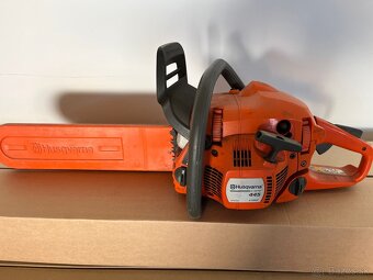 husqvarna 445 , motorova pila