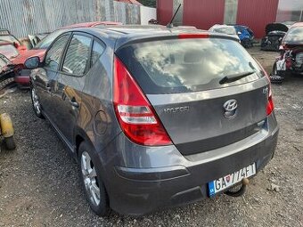 Hyundai i30 1,6CRDi 59KW
