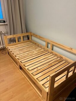 Rozkladacia drevenna postel 90x200