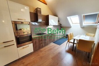 Prenájom exkluzívny 2 izbový byt - apartmán v centre Nitra(2