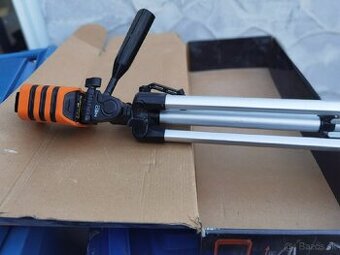 Nivelizacny merak neo