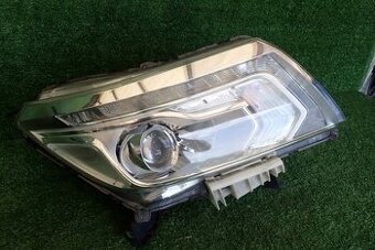 nissan navara svetlo d23 full led 2015+