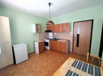 1i byt na bývanie aj na investíciu. Beethovenova ul. v Nitre