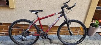 Horský bicykel STEVENS C7 SERIES,kolesá 26,rám 17"/43cm,3x9