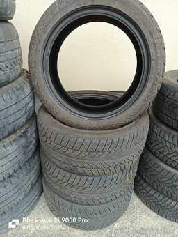 Sportiva snow win2  225/45R17 94V