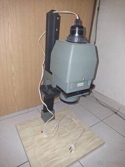 Zväčšovak, sušička-leštička.