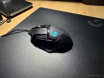 Logitech g502 - 1