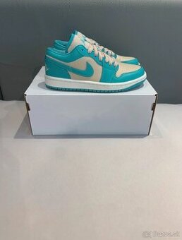 Jordan 1 Low Tropical Teal