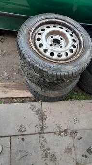 R14 4x100  2 sady plechy + pneu