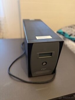 Záložný zdroj UPC FSP EP2000