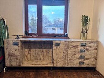 Komoda industrial/rustik
