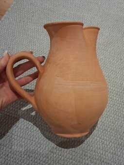 Hlinený neglazovaný krčah / džbán