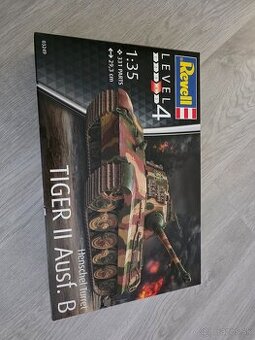 Revell Tiger II