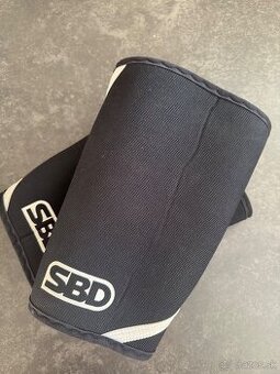 SBD návleky na kolená Weightlifting Momentum 5mm