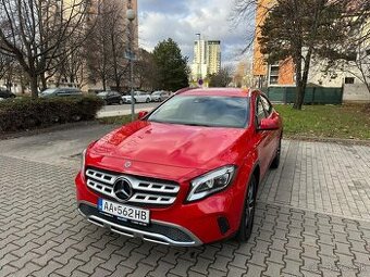 Mercedes Benz GLA 180 d