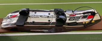 JetSurf GP100 Besond Limits - motorový surf s príslušenstvom