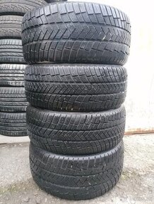 Zimné pneu = 255/40 / 225/45 R18= VREDESTEIN