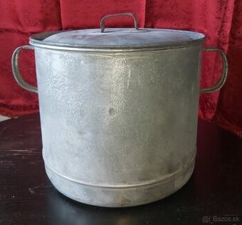 Cínový hrniec na zaváranie