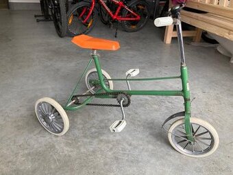 Retro trojkolka