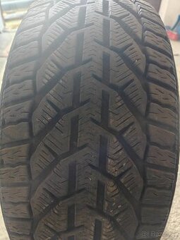 predam zimne pneumatiky 225/45/R17
