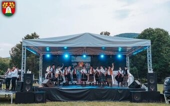 Podium ozvucenie