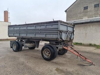 Autovlek prerobeny za traktor 10t