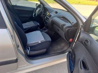 Peugeot 206, 1,4b