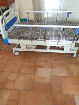 Elektrická polohovacia posteľ s matracom Multibed