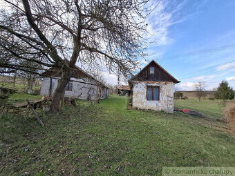 CENA v RK ..Pokojná vidiecka usadlosť s vinicou a 4,3 ha p