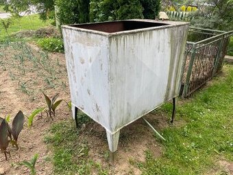 800 litrová nádoba